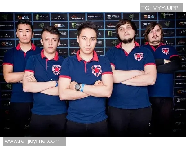 FPX战队在CSGO中的战术转换体系解析与应用探讨